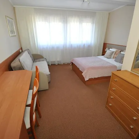 Pod Zaglami Homestay *