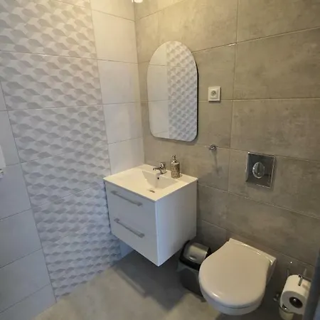 Pod Zaglami Kwatera prywatna *