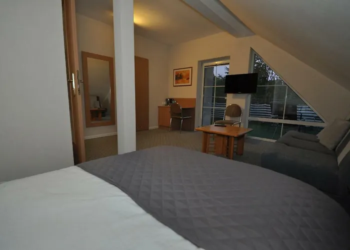 Проживание в семье Pod Zaglami *